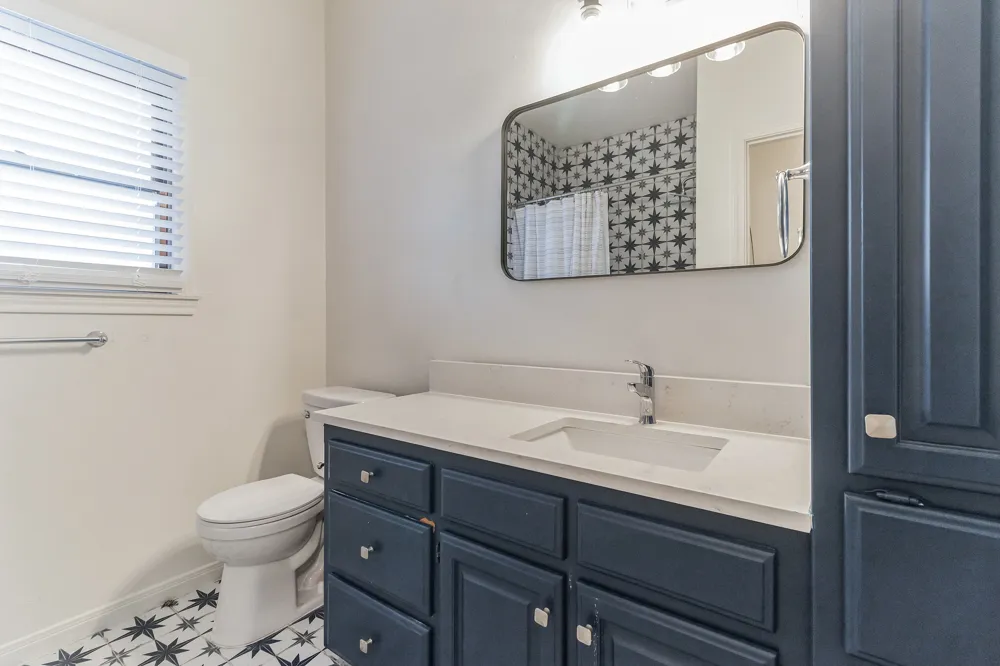 2005 Wychwood Drive Austin, TX 78746