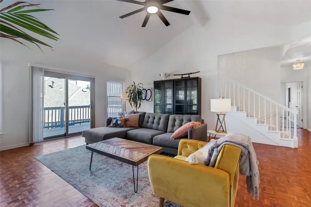 2005 Wychwood Drive Austin, TX 78746