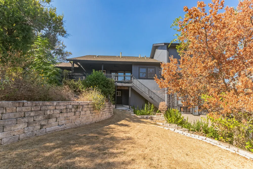 2005 Wychwood Drive Austin, TX 78746