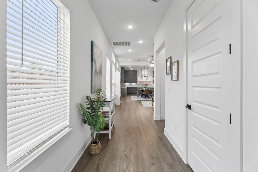1509 Corsac Way Austin, TX 78727