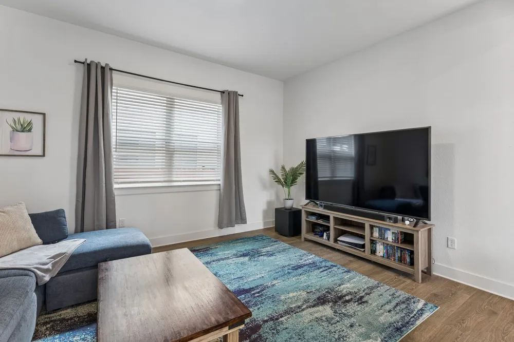1509 Corsac Way Austin, TX 78727