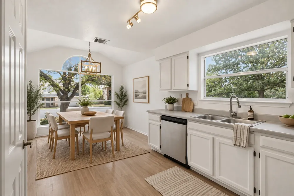 1206 Garden Path Drive Round Rock, TX 78664