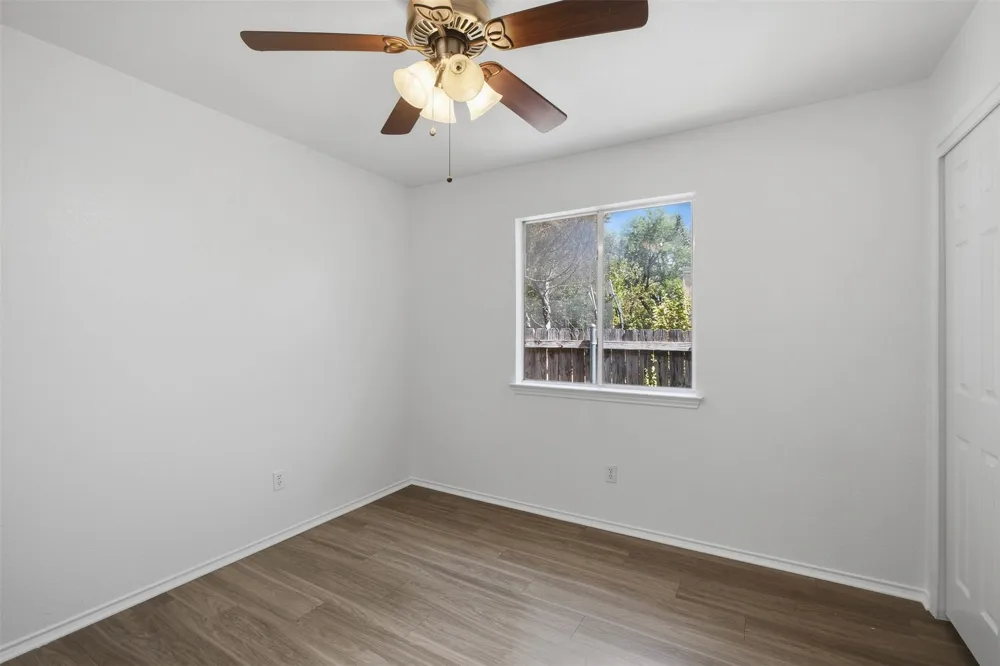 1206 Garden Path Drive Round Rock, TX 78664