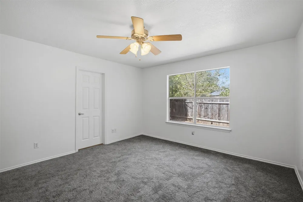 1206 Garden Path Drive Round Rock, TX 78664