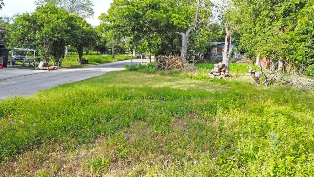 740 COMAL AVE AVENUE New Braunfels, TX 78130