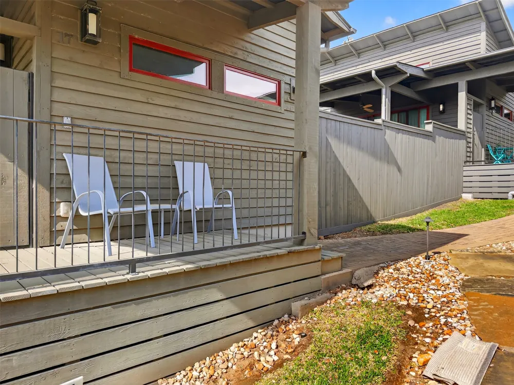 2113 Barbaro Way #17 Spicewood, TX 78669