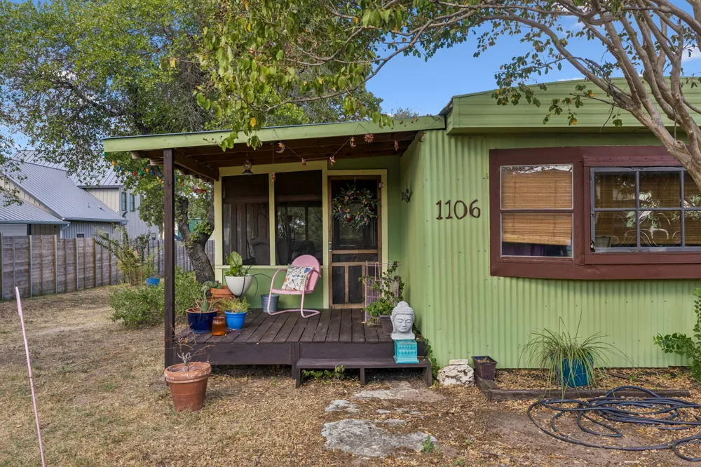1106 Minnie Drive Austin, TX 78732