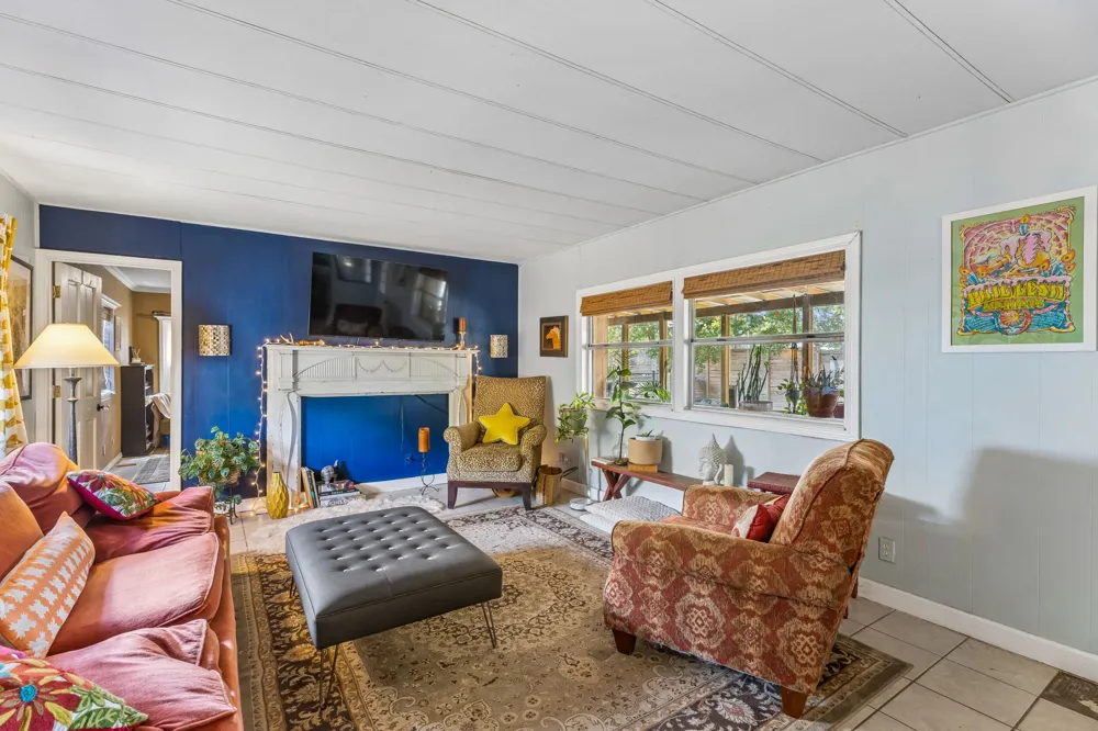 1106 Minnie Drive Austin, TX 78732