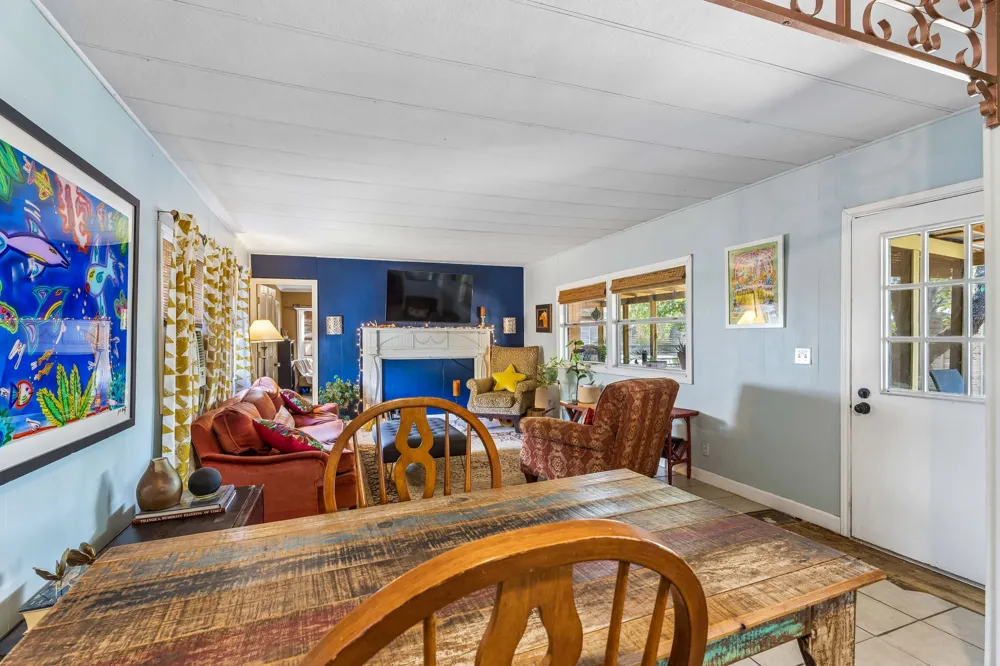 1106 Minnie Drive Austin, TX 78732