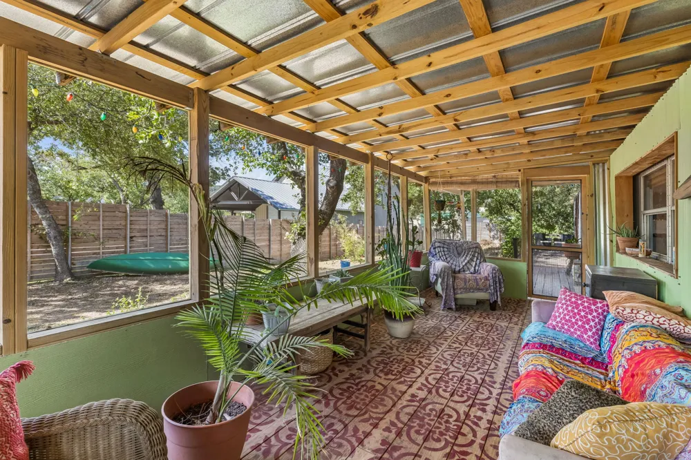 1106 Minnie Drive Austin, TX 78732