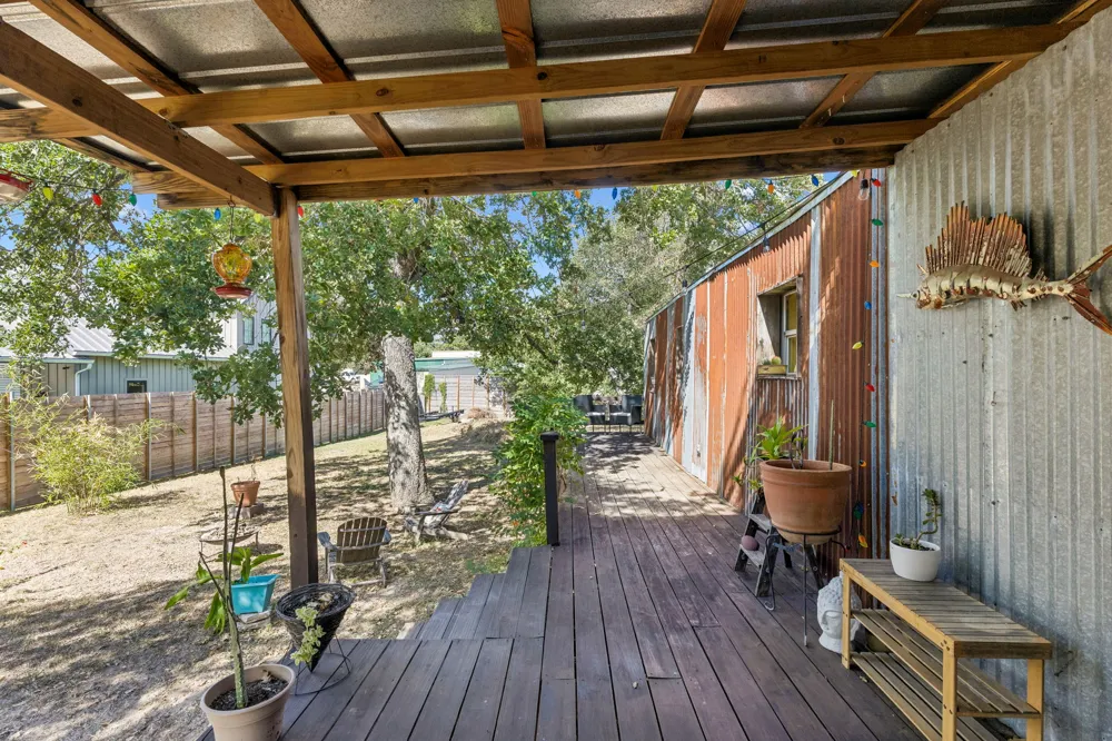 1106 Minnie Drive Austin, TX 78732