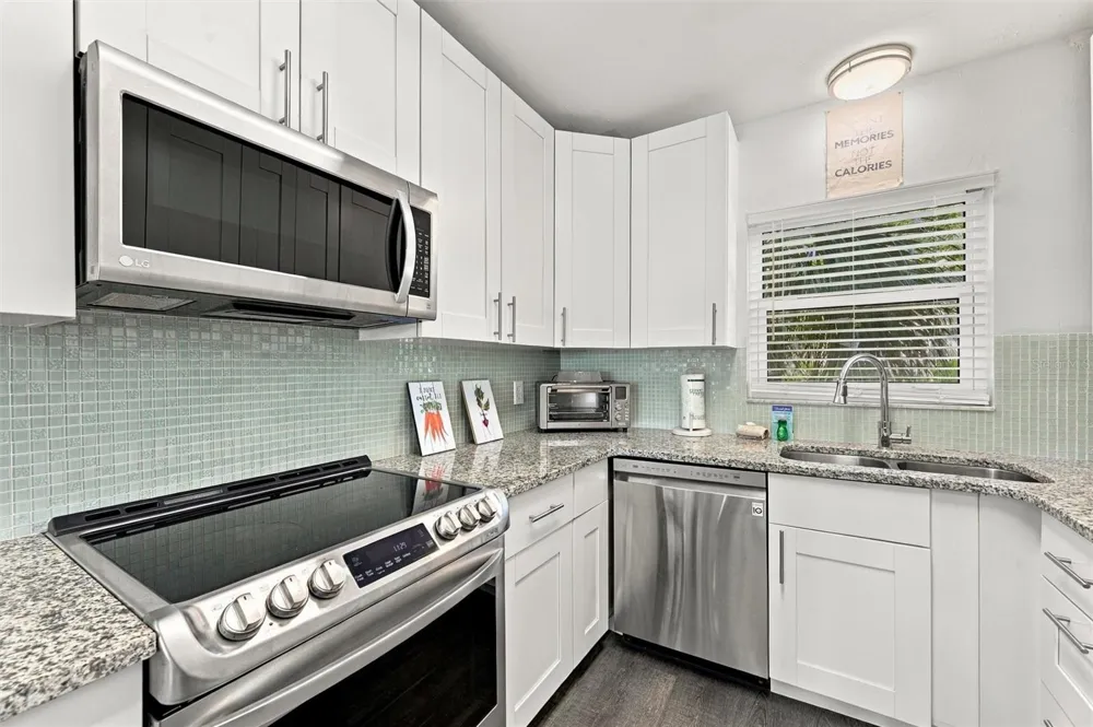 225 116TH AVENUE #225C Treasure Island, FL 33706