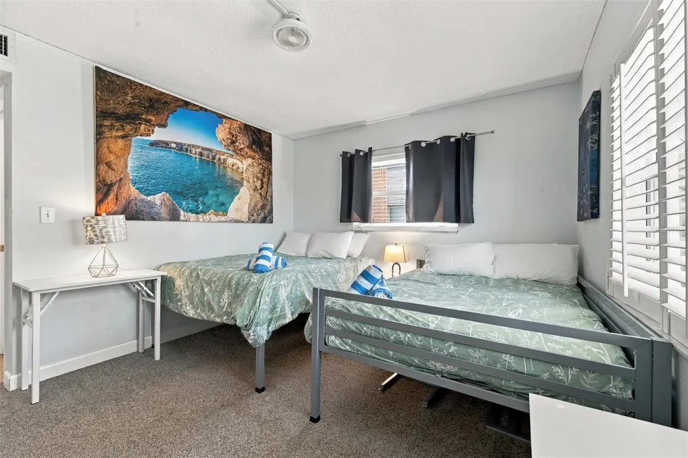 225 116TH AVENUE #225C Treasure Island, FL 33706