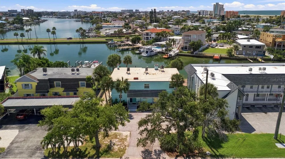 225 116TH AVENUE #225C Treasure Island, FL 33706