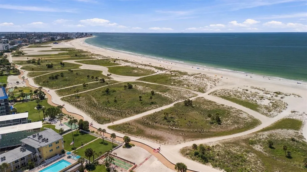 225 116TH AVENUE #225C Treasure Island, FL 33706