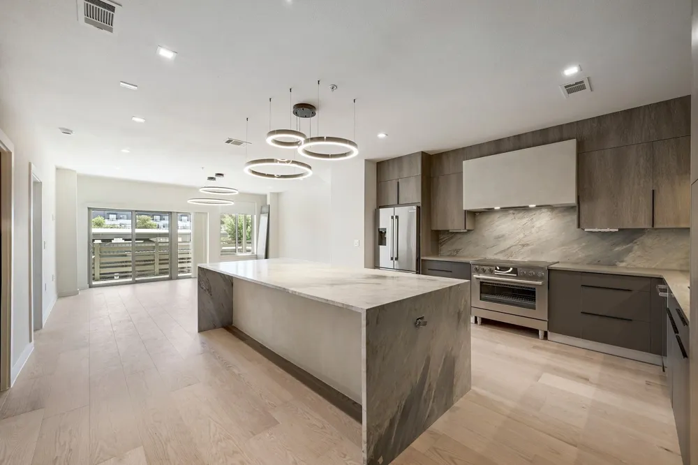 3600 S Lamar Boulevard #202 Austin, TX 78704