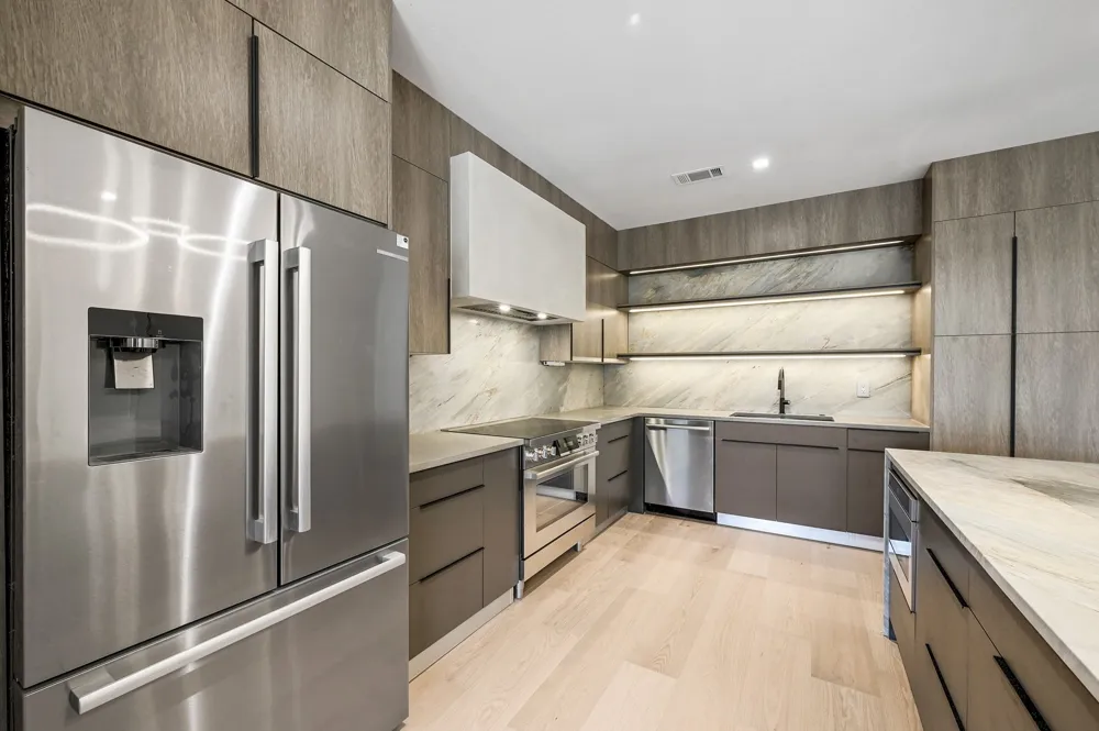 3600 S Lamar Boulevard #202 Austin, TX 78704