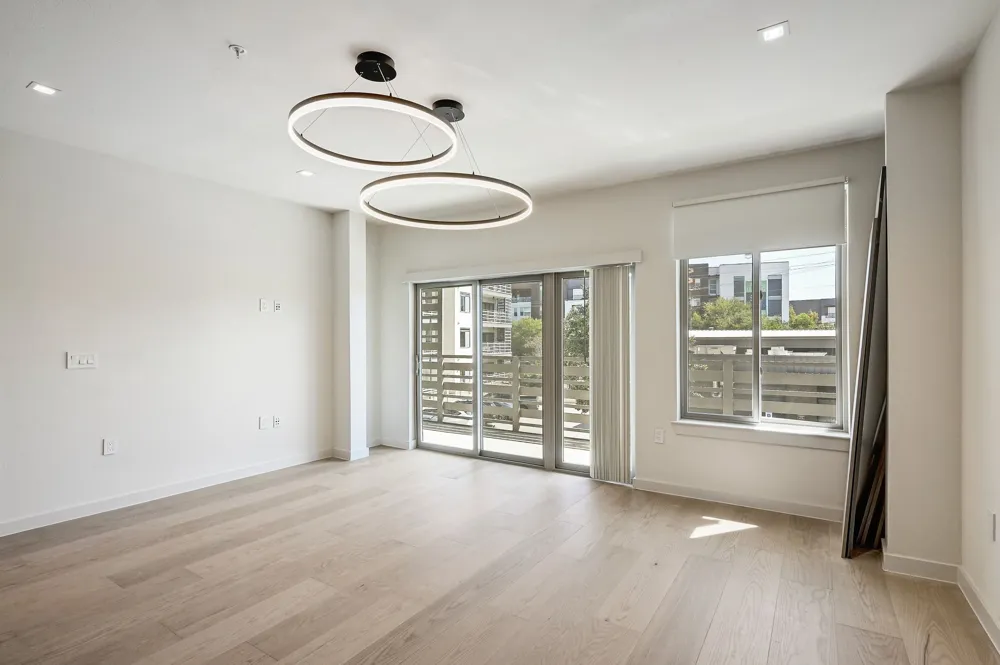 3600 S Lamar Boulevard #202 Austin, TX 78704