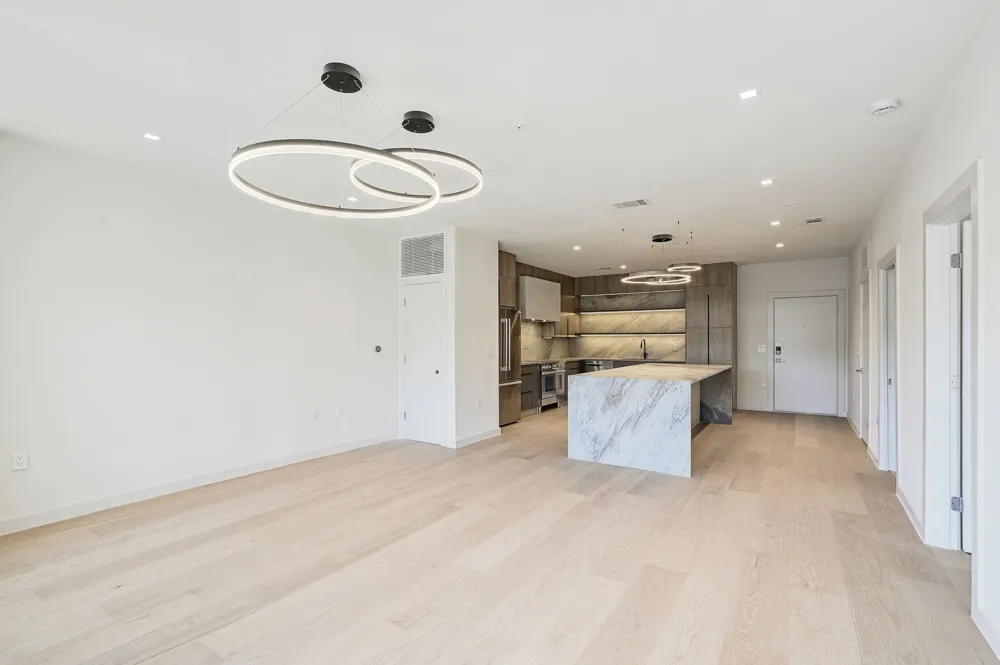 3600 S Lamar Boulevard #202 Austin, TX 78704