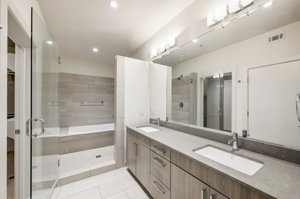 3600 S Lamar Boulevard #202 Austin, TX 78704