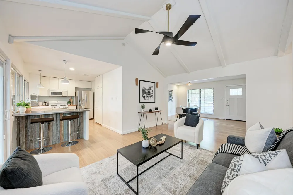 307 Thistlewood Drive Austin, TX 78745