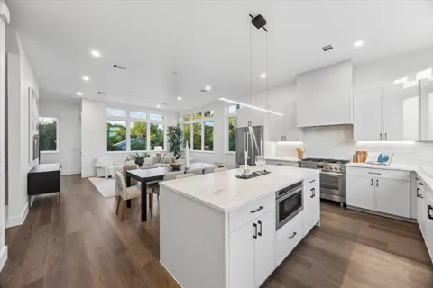 4101 Menchaca Road #203