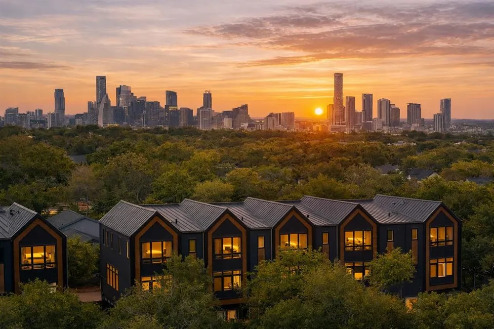 4101 Menchaca Road #203 Austin, TX 78704