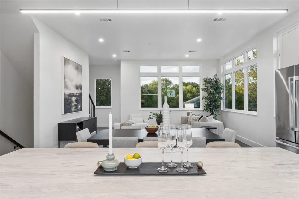 4101 Menchaca Road #203 Austin, TX 78704
