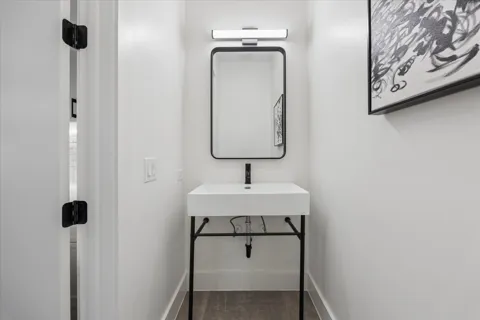 4101 Menchaca Road #203