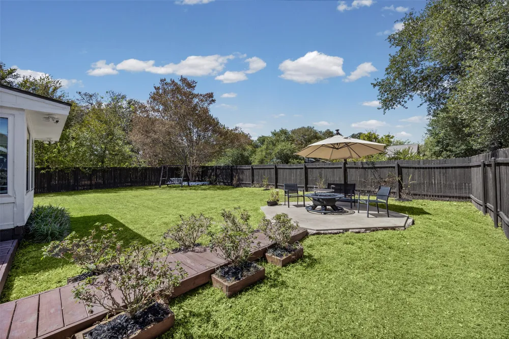 3006 Overland Street Round Rock, TX 78681