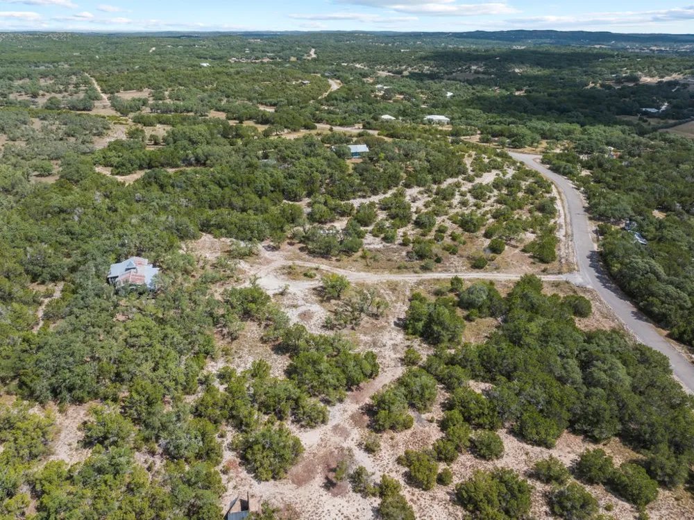 700 Rolling Hills Drive Wimberley, TX 78676