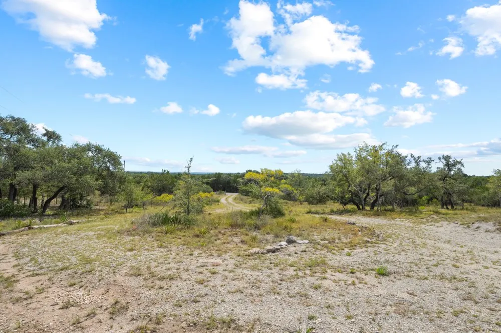 700 Rolling Hills Drive Wimberley, TX 78676