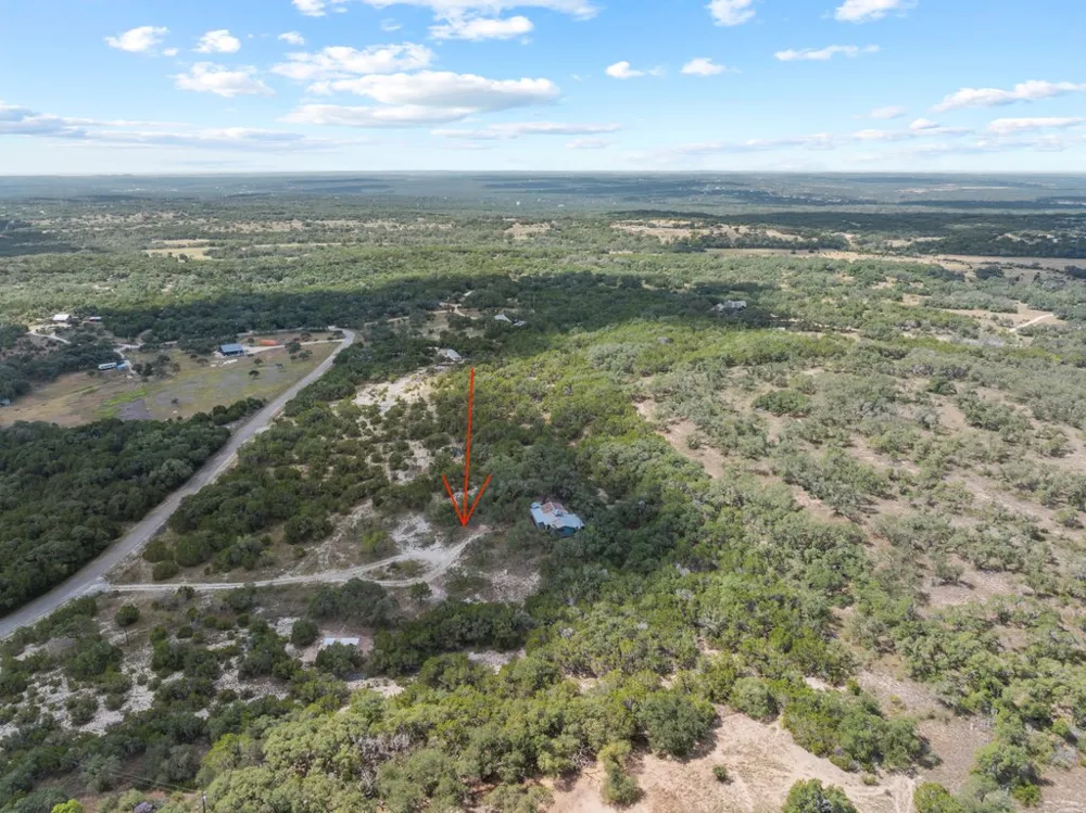 700 Rolling Hills Drive Wimberley, TX 78676