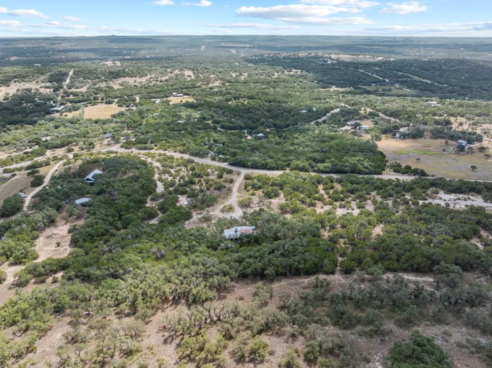 700 Rolling Hills Drive Wimberley, TX 78676