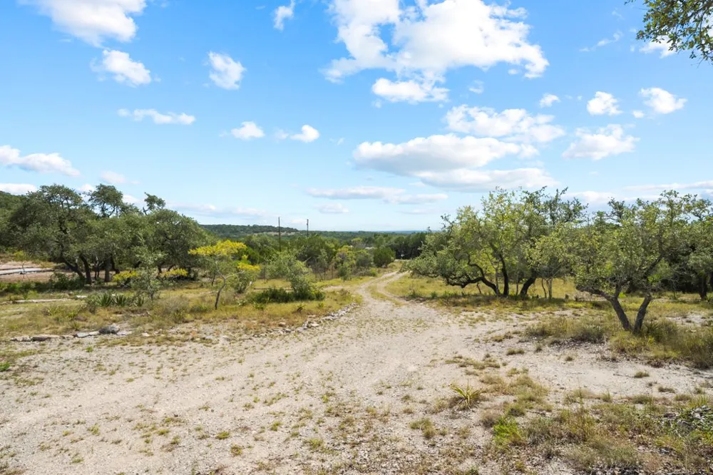 700 Rolling Hills Drive Wimberley, TX 78676