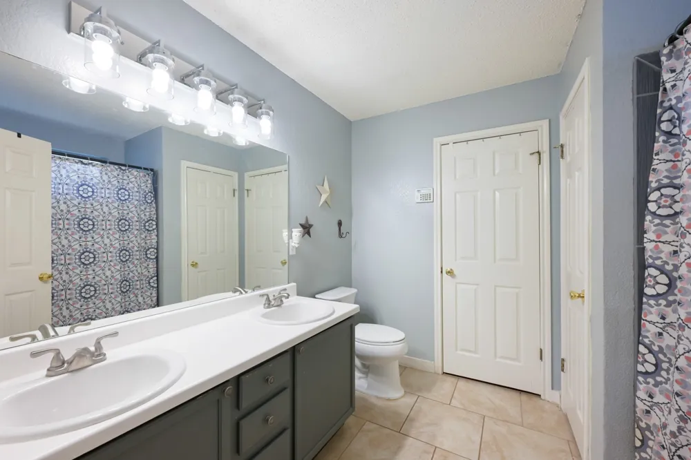 510 Maybrook Drive Buda, TX 78610