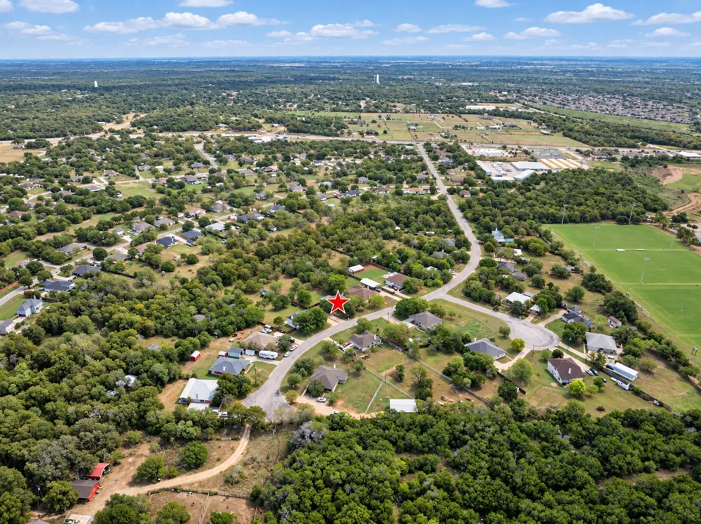 510 Maybrook Drive Buda, TX 78610