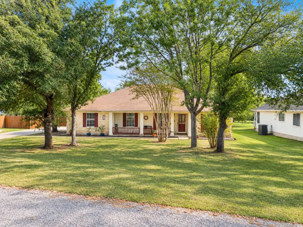 510 Maybrook Drive Buda, TX 78610