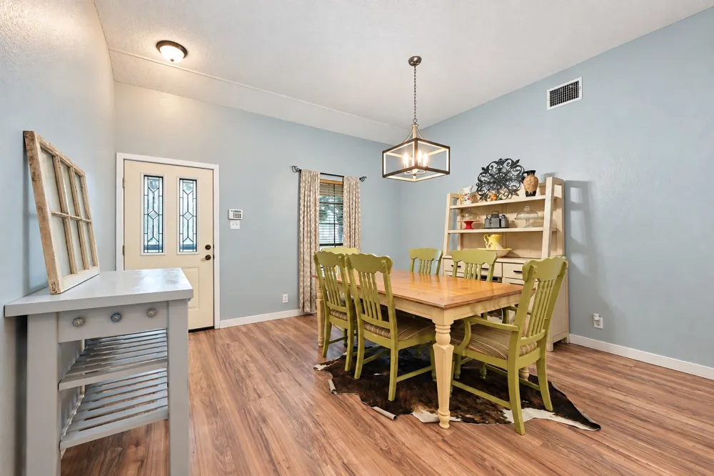 510 Maybrook Drive Buda, TX 78610