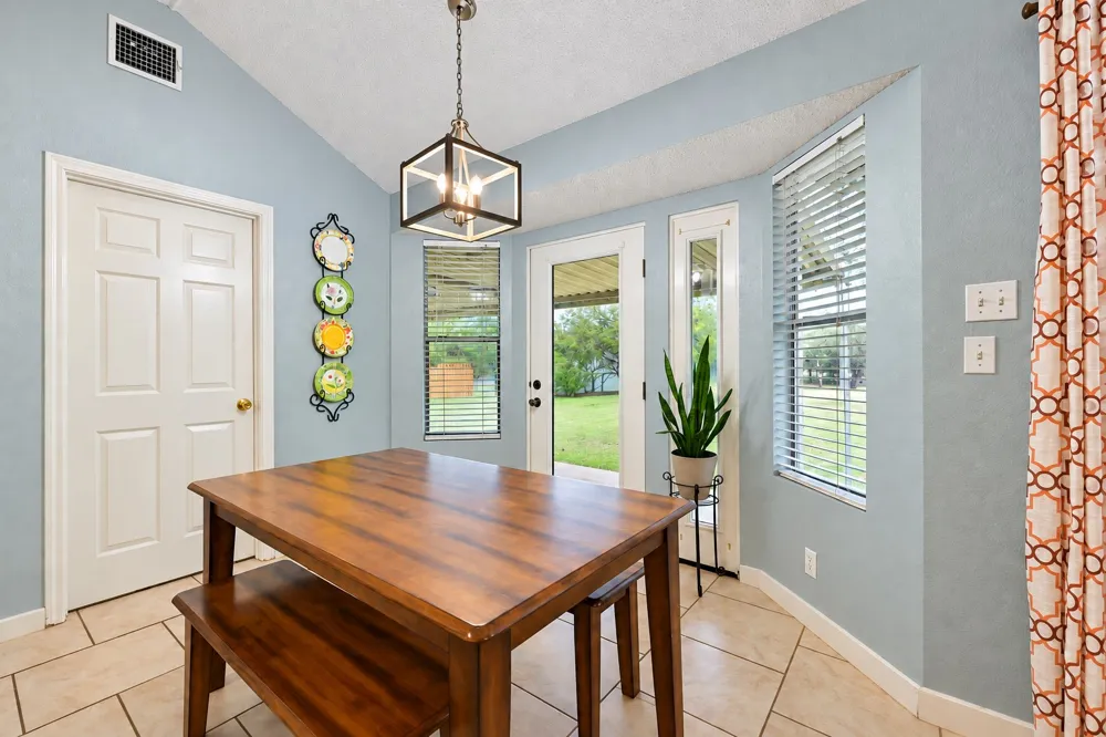 510 Maybrook Drive Buda, TX 78610