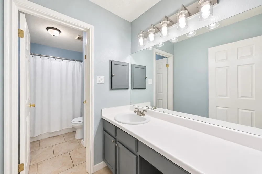 510 Maybrook Drive Buda, TX 78610