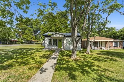 901 S 23rd Street