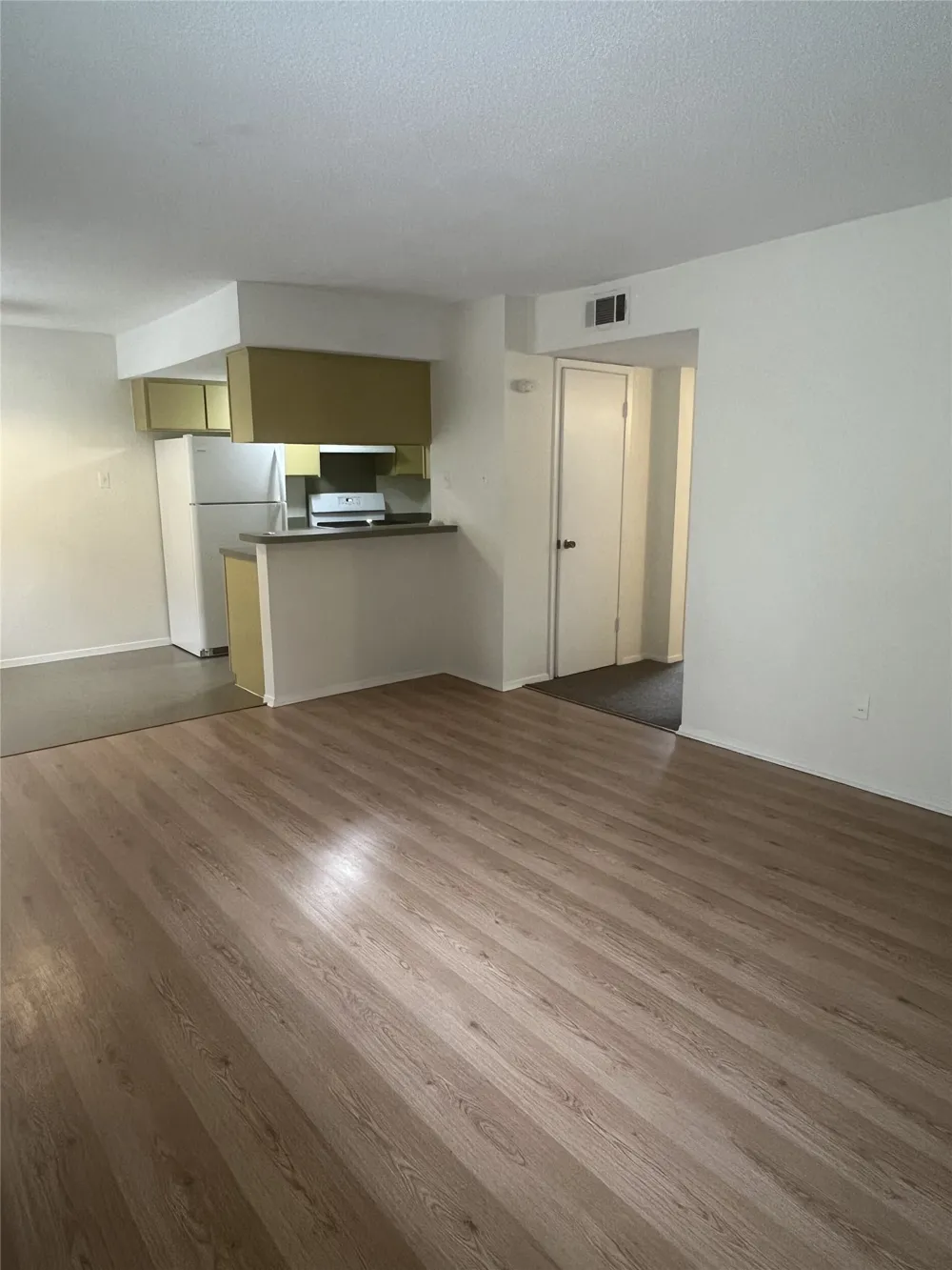 1501 W North Loop Boulevard #106 Austin, TX 78756