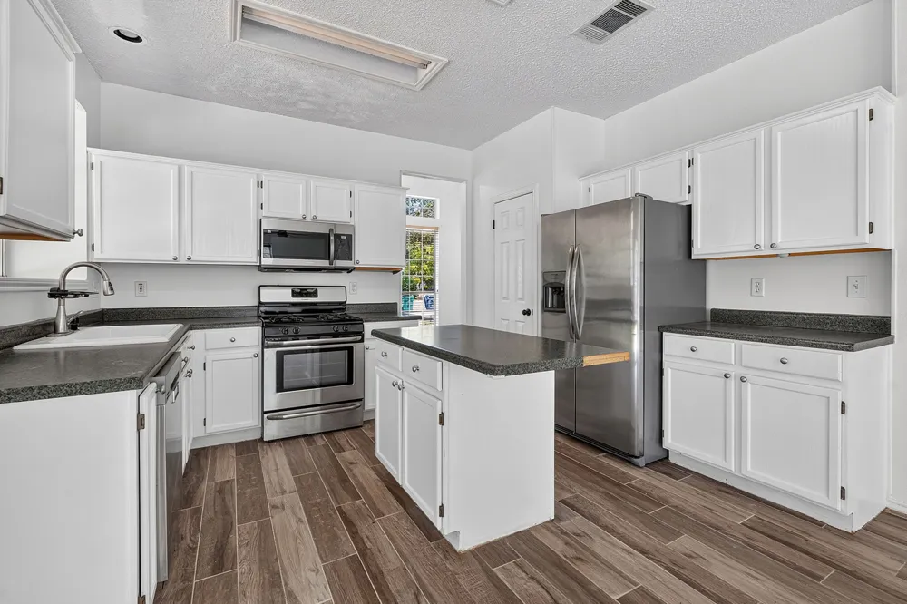 2721 Little Elm Trail Cedar Park, TX 78613