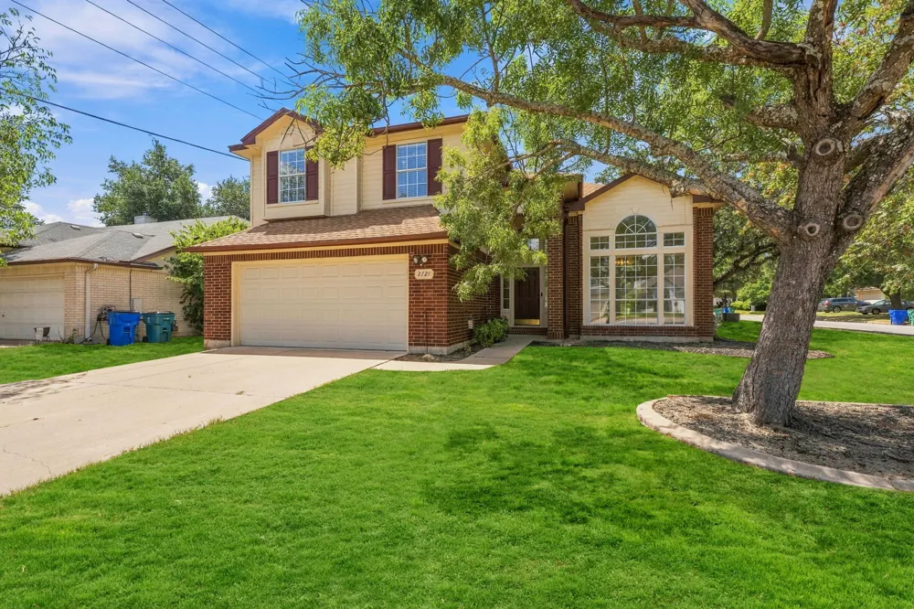 2721 Little Elm Trail Cedar Park, TX 78613