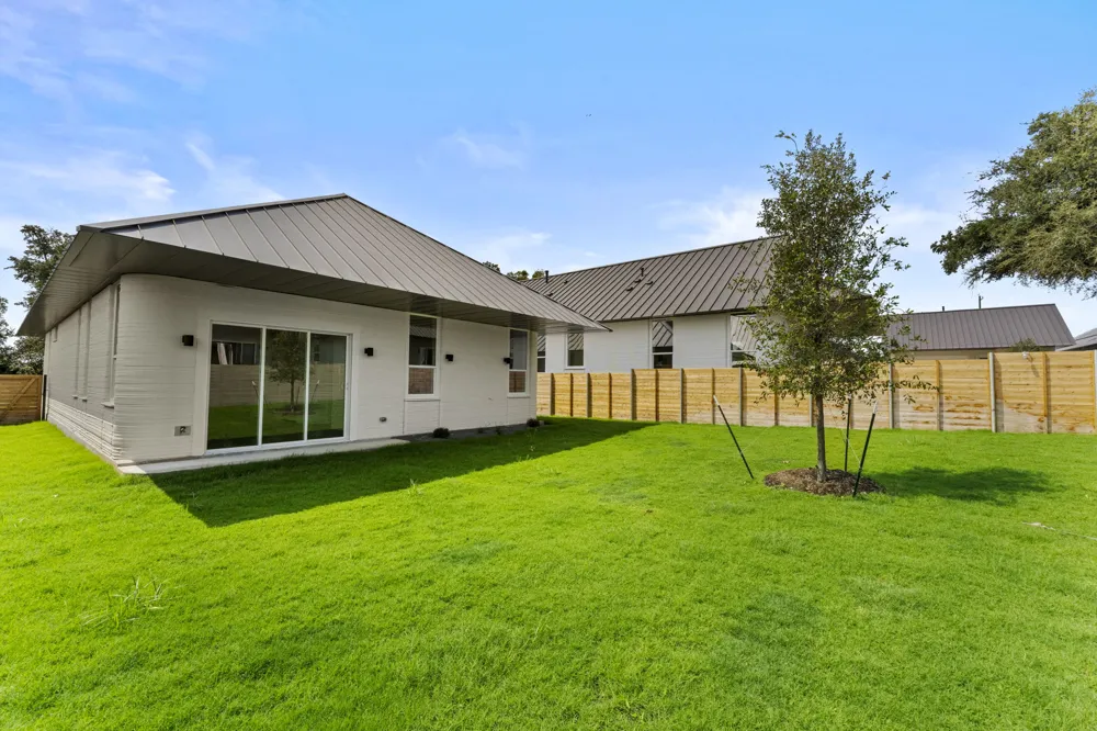 105 Rough Creek Road Georgetown, TX 78628