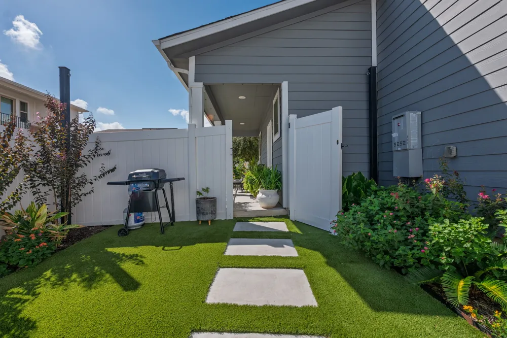 7813 Norah Drive Austin, TX 78744