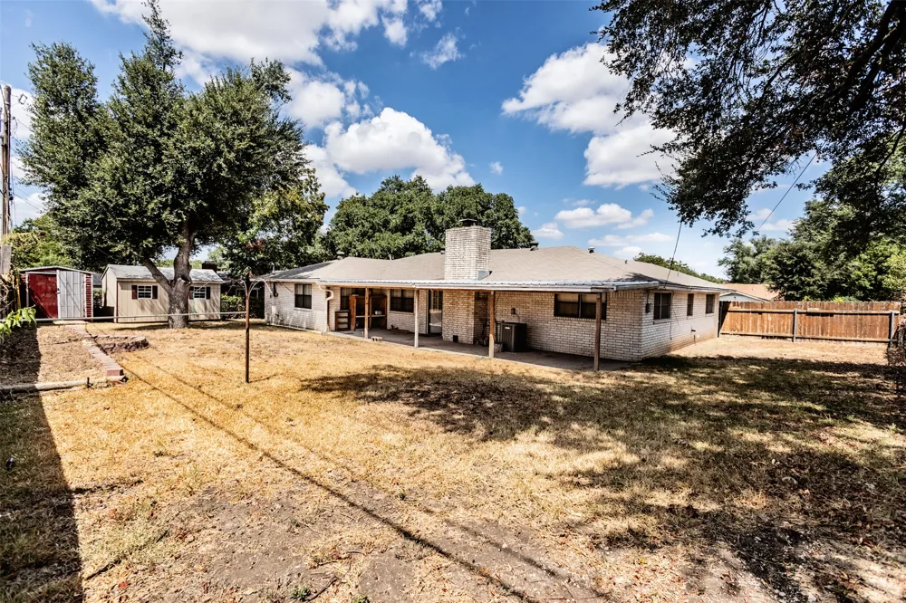 3205 Pin Oak Drive Temple, TX 76502