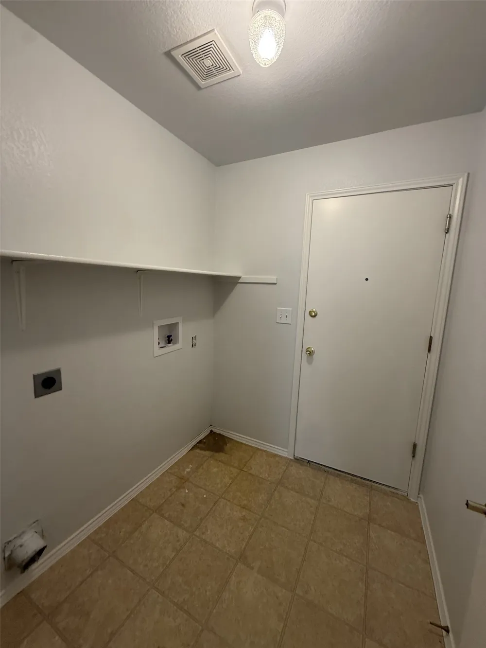 128 GRANT WAY Kyle, TX 78640