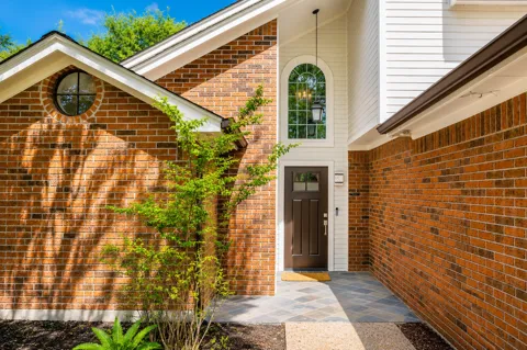 11402 Chessington Drive